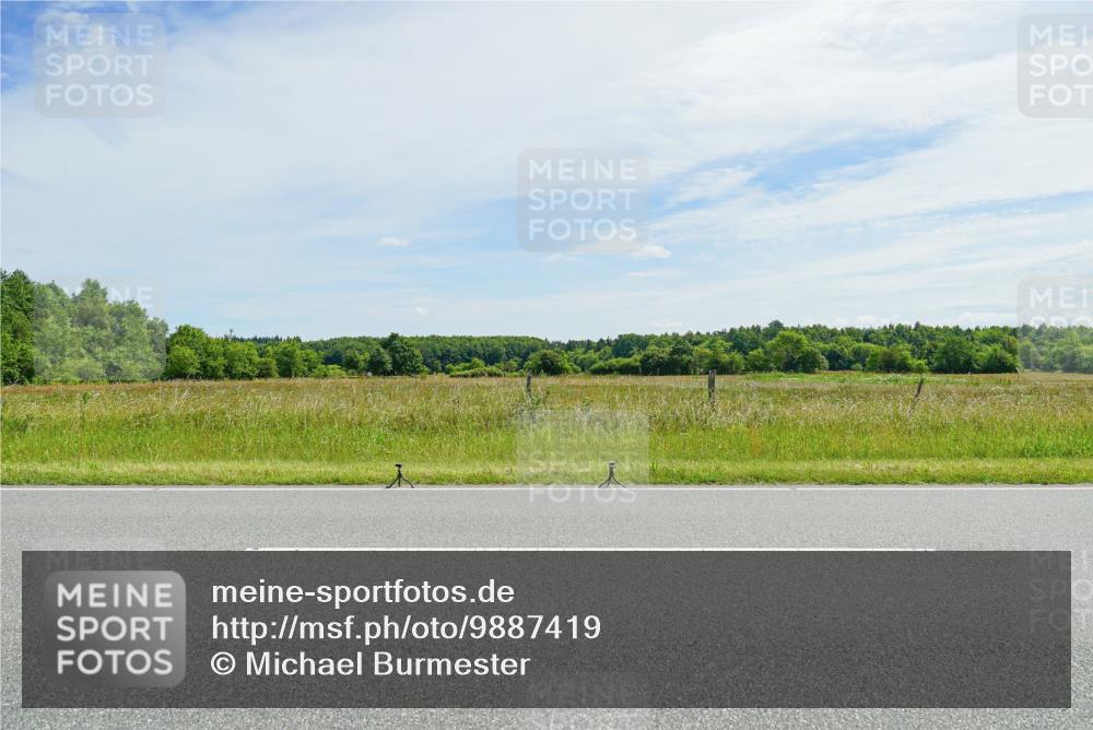 21.06.2026 - Viking Triathlon Michael Burmester http://msf.ph/oto/9887419 21.06.2026 11:58:12 Radfahren 54, 192, 430, 453, 605, 654, 667 meine-sportfotos.de