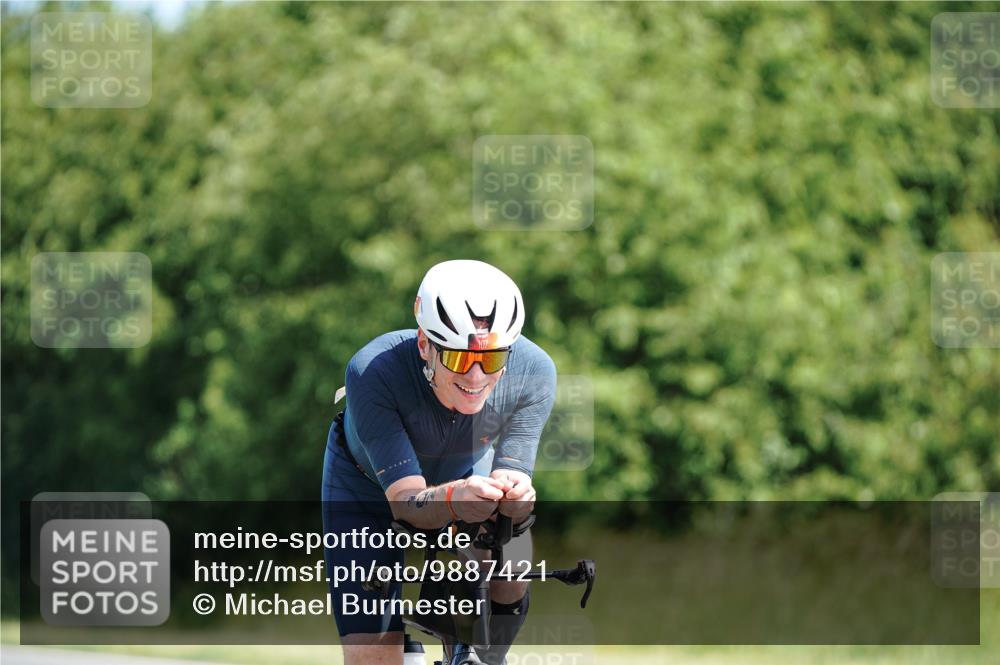21.06.2026 - Viking Triathlon Michael Burmester http://msf.ph/oto/9887421 21.06.2026 11:33:07 Radfahren 69, 85, 107, 137, 243, 265, 274, 339, 377, 414, 421, 423, 452, 497, 516, 574 meine-sportfotos.de