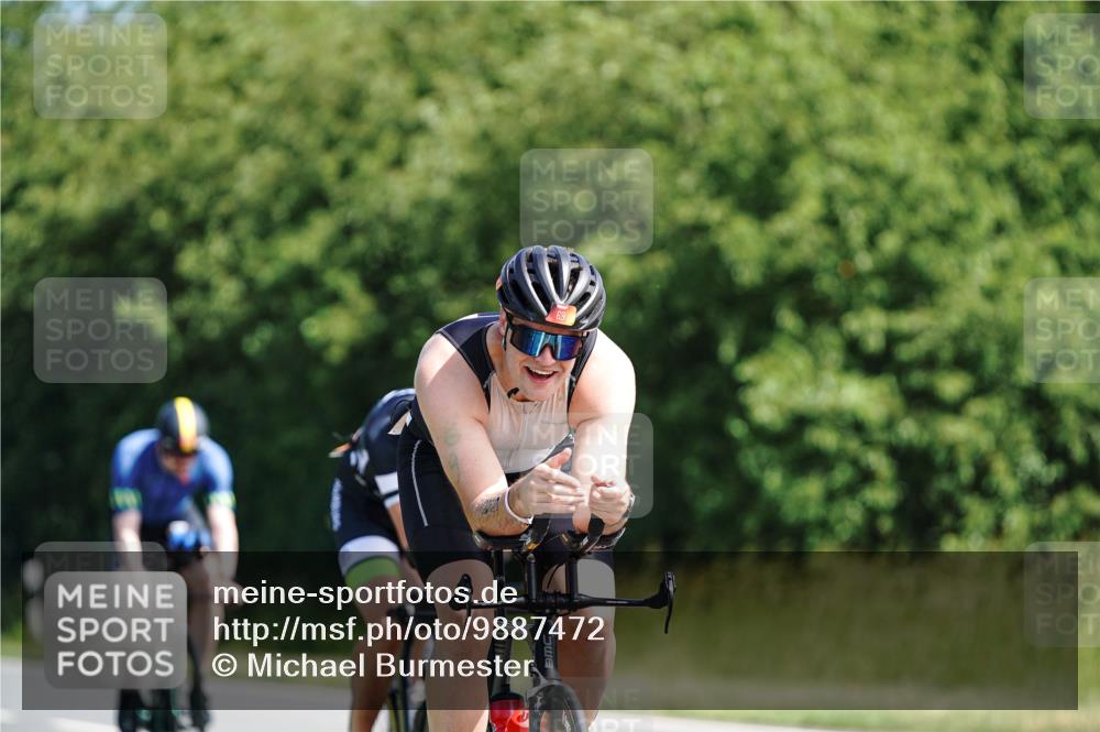 21.06.2026 - Viking Triathlon Michael Burmester http://msf.ph/oto/9887472 21.06.2026 11:33:12 Radfahren 69, 85, 107, 265, 274, 339, 377, 389, 403, 421, 423, 452, 457, 486, 497, 516, 520, 521, 574 meine-sportfotos.de