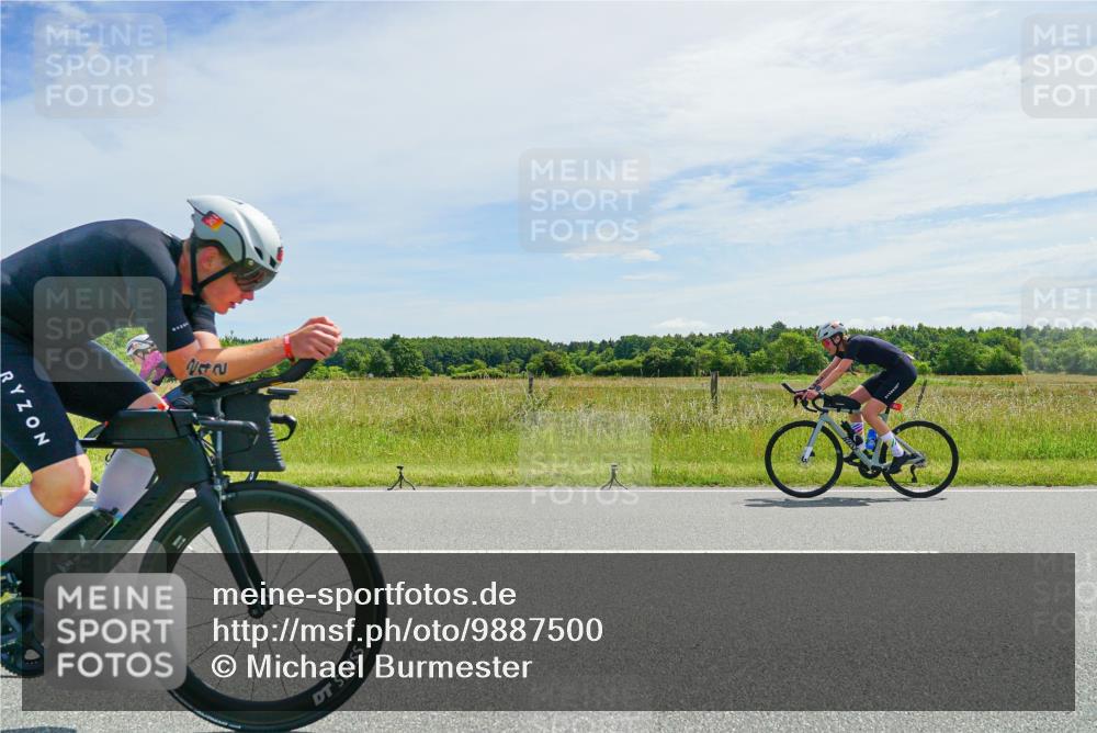 21.06.2026 - Viking Triathlon Michael Burmester http://msf.ph/oto/9887500 21.06.2026 11:59:17 Radfahren 47, 91, 242, 276, 306, 311, 379, 421, 441, 444, 444, 510, 524, 531, 536, 537, 638 meine-sportfotos.de