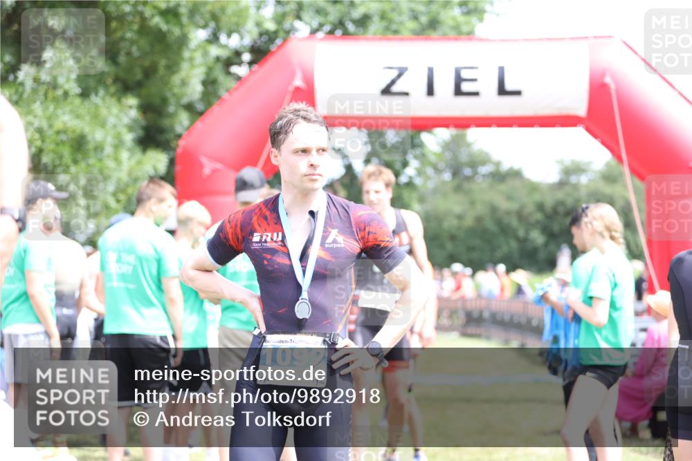 21.06.2026 - 29. Vierlanden-Triathlon Andreas Tolksdorf http://msf.ph/oto/9892918 21.06.2026 13:52:46 Ziel 20, 120, 257, 1029, 20, 120, 257, 1029 meine-sportfotos.de