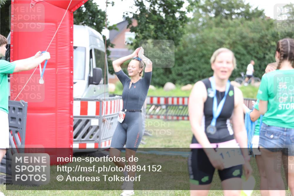 21.06.2026 - 29. Vierlanden-Triathlon Andreas Tolksdorf http://msf.ph/oto/9894152 21.06.2026 14:36:39 Ziel 228, 228 meine-sportfotos.de