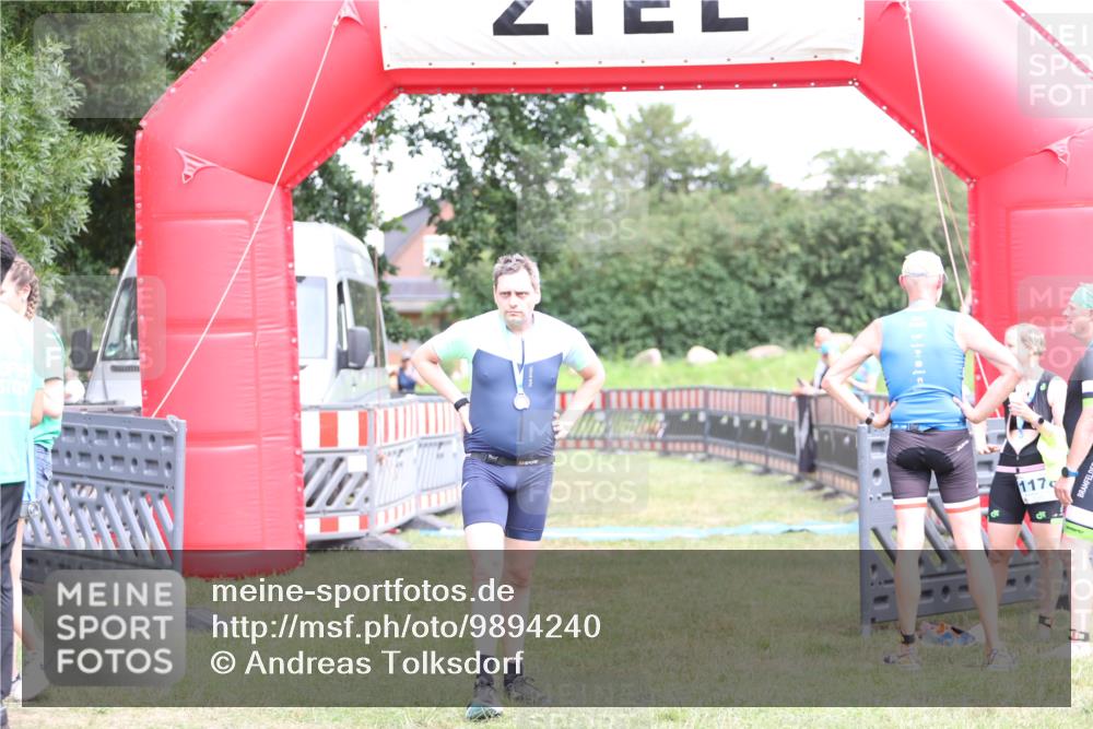 21.06.2026 - 29. Vierlanden-Triathlon Andreas Tolksdorf http://msf.ph/oto/9894240 21.06.2026 14:41:28 Ziel 836, 836 meine-sportfotos.de
