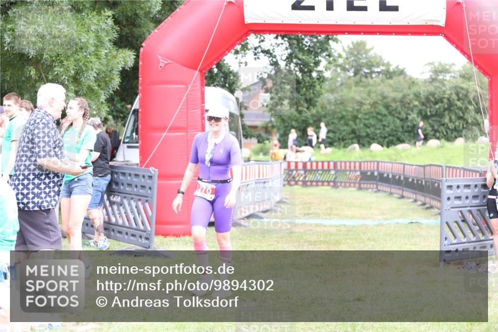 21.06.2026 - 29. Vierlanden-Triathlon Andreas Tolksdorf http://msf.ph/oto/9894302 21.06.2026 14:44:33 Ziel  meine-sportfotos.de
