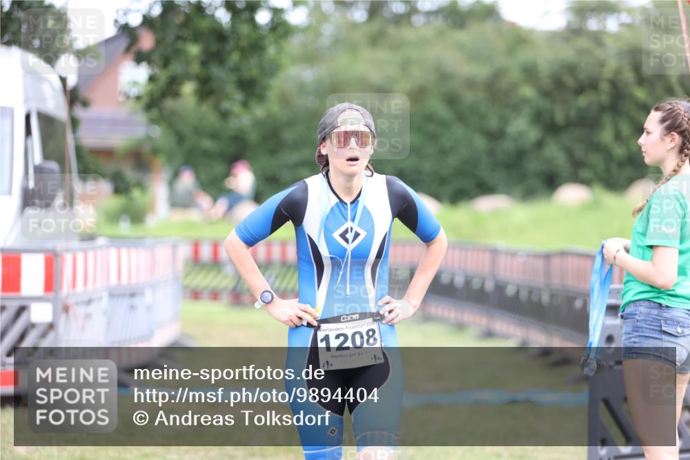 21.06.2026 - 29. Vierlanden-Triathlon Andreas Tolksdorf http://msf.ph/oto/9894404 21.06.2026 14:47:32 Ziel  meine-sportfotos.de