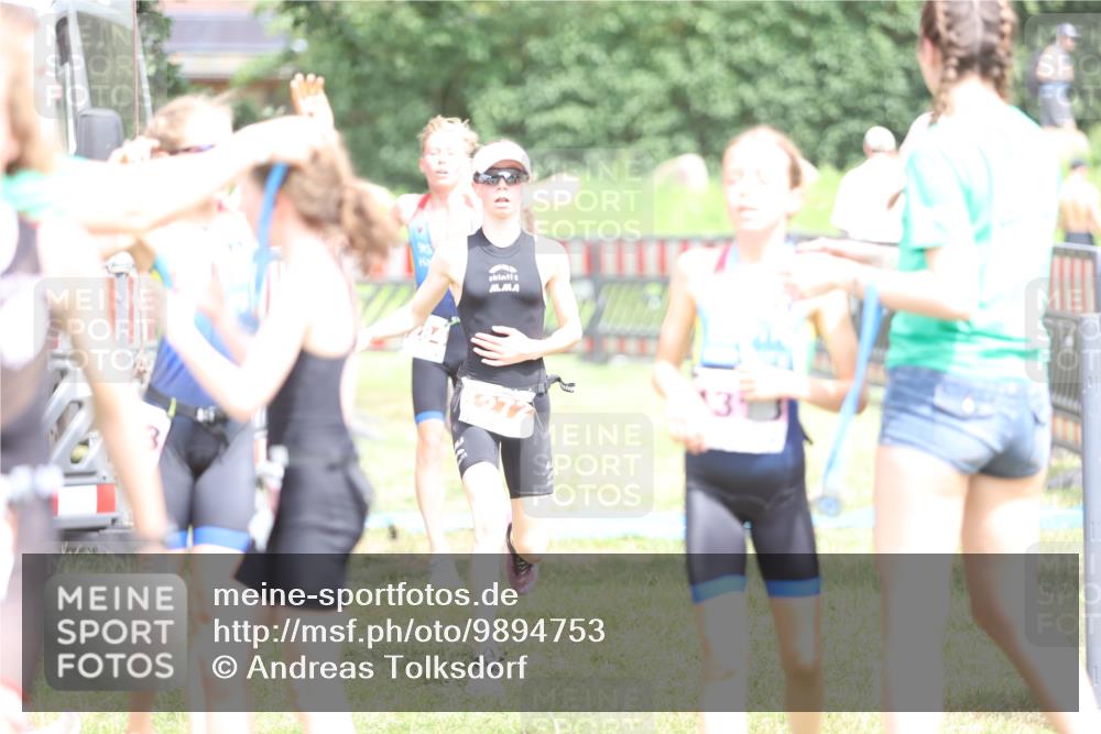 21.06.2026 - 29. Vierlanden-Triathlon Andreas Tolksdorf http://msf.ph/oto/9894753 21.06.2026 15:07:50 Ziel 1272, 1284, 1313, 1333, 1272, 1284, 1313, 1333 meine-sportfotos.de
