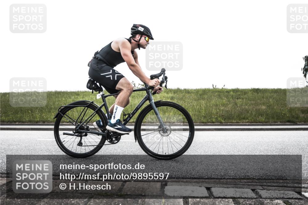 21.06.2026 - 29. Vierlanden-Triathlon H.Heesch http://msf.ph/oto/9895597 21.06.2026 09:35:53 Radfahren 86, 105, 122, 161, 198, 270, 279 meine-sportfotos.de