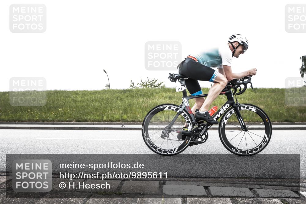 21.06.2026 - 29. Vierlanden-Triathlon H.Heesch http://msf.ph/oto/9895611 21.06.2026 09:40:51 Radfahren 36, 64, 115 meine-sportfotos.de