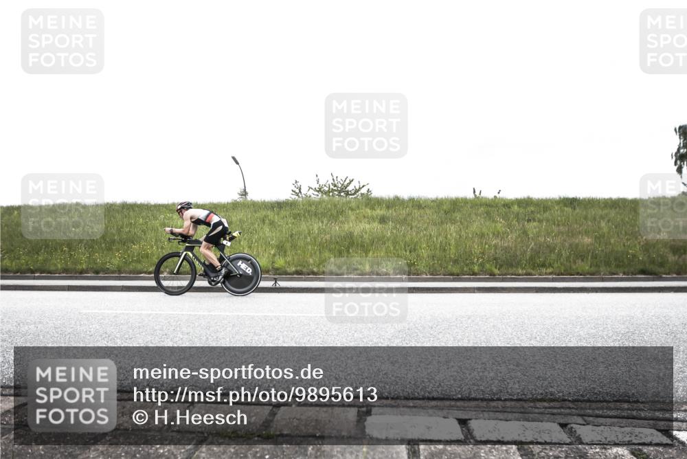 21.06.2026 - 29. Vierlanden-Triathlon H.Heesch http://msf.ph/oto/9895613 21.06.2026 09:41:27 Radfahren 8 meine-sportfotos.de