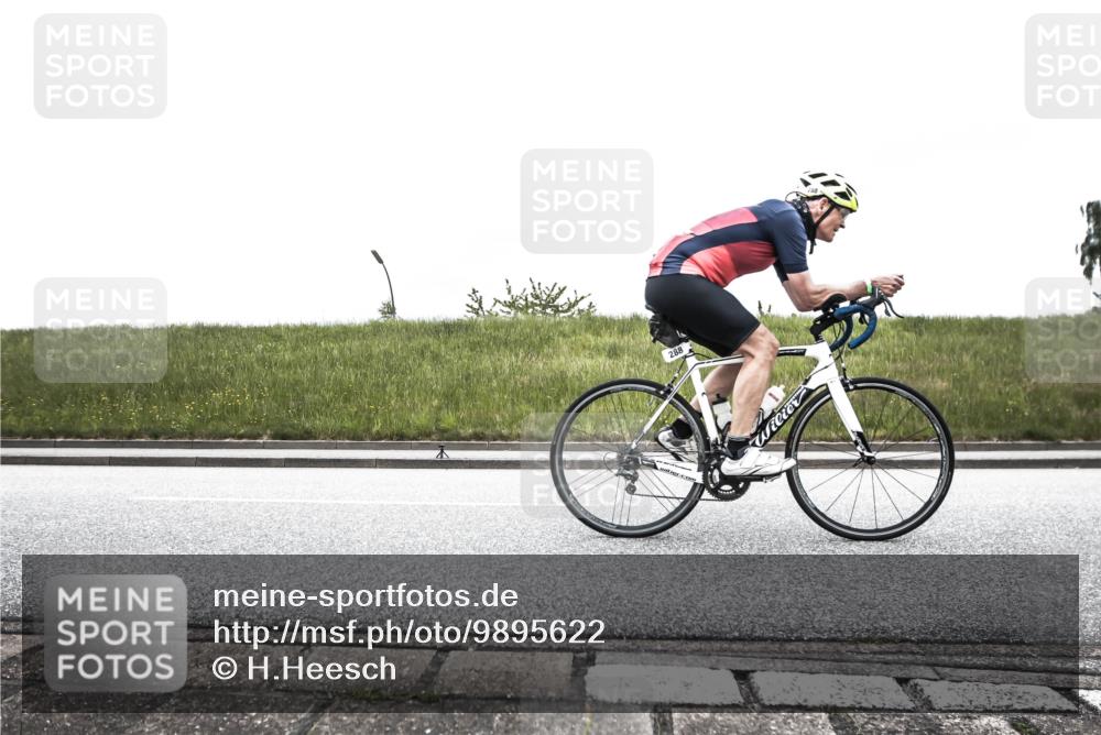 21.06.2026 - 29. Vierlanden-Triathlon H.Heesch http://msf.ph/oto/9895622 21.06.2026 09:47:06 Radfahren 148, 172, 288 meine-sportfotos.de