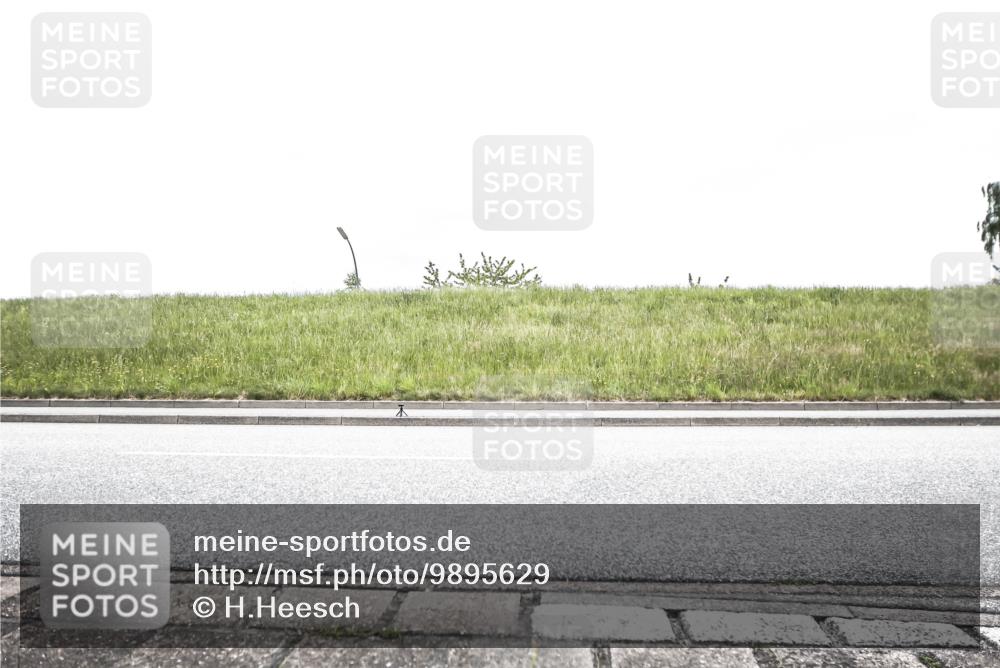 21.06.2026 - 29. Vierlanden-Triathlon H.Heesch http://msf.ph/oto/9895629 21.06.2026 09:47:22 Radfahren  meine-sportfotos.de