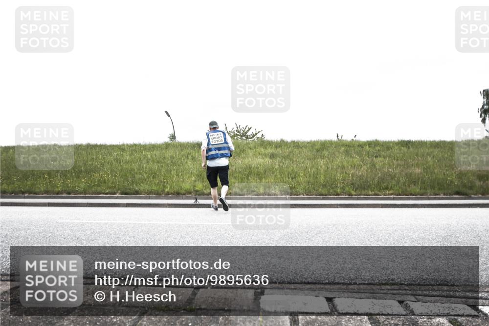 21.06.2026 - 29. Vierlanden-Triathlon H.Heesch http://msf.ph/oto/9895636 21.06.2026 09:47:25 Radfahren 114 meine-sportfotos.de