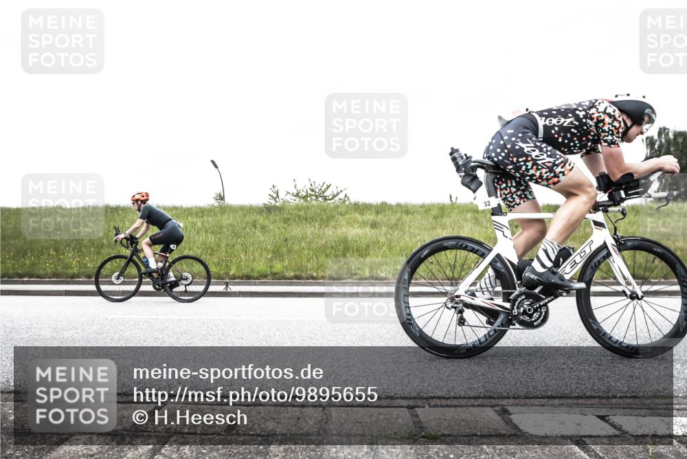 21.06.2026 - 29. Vierlanden-Triathlon H.Heesch http://msf.ph/oto/9895655 21.06.2026 09:51:24 Radfahren 32, 41, 42, 129, 228 meine-sportfotos.de