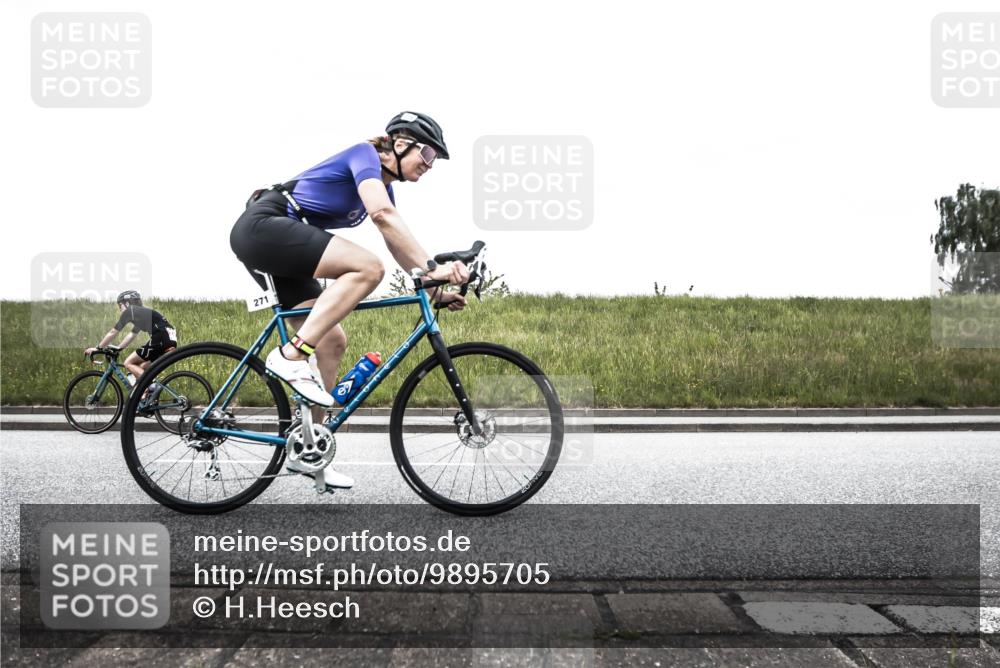 21.06.2026 - 29. Vierlanden-Triathlon H.Heesch http://msf.ph/oto/9895705 21.06.2026 10:04:01 Radfahren 142, 151, 161, 181, 238, 257, 271, 337, 362 meine-sportfotos.de