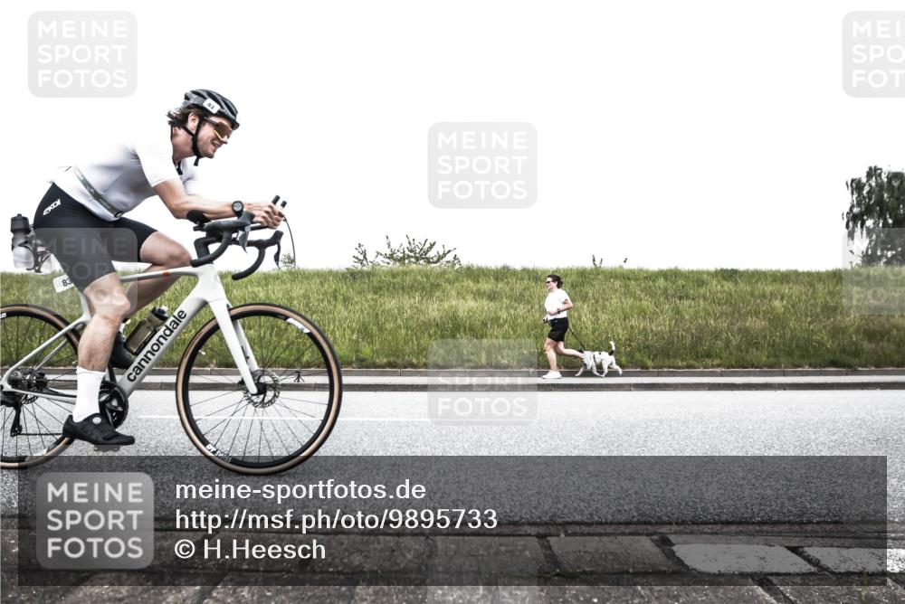 21.06.2026 - 29. Vierlanden-Triathlon H.Heesch http://msf.ph/oto/9895733 21.06.2026 10:16:33 Radfahren 83, 249, 392, 409, 417 meine-sportfotos.de