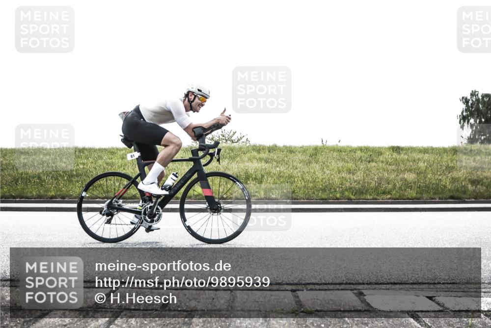 21.06.2026 - 29. Vierlanden-Triathlon H.Heesch http://msf.ph/oto/9895939 21.06.2026 10:53:49 Radfahren 59, 81, 513, 600 meine-sportfotos.de
