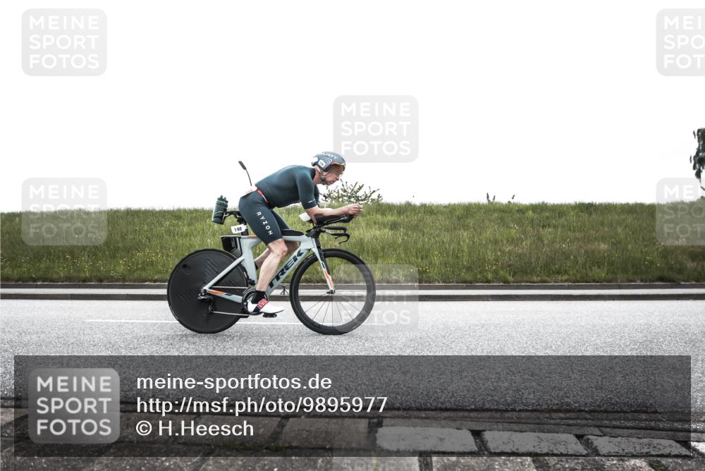 21.06.2026 - 29. Vierlanden-Triathlon H.Heesch http://msf.ph/oto/9895977 21.06.2026 09:35:57 Radfahren 75, 86, 90, 105, 161, 176, 198, 200, 270, 279 meine-sportfotos.de