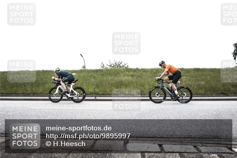21.06.2026 - 29. Vierlanden-Triathlon H.Heesch http://msf.ph/oto/9895997 21.06.2026 09:36:28 Radfahren 23, 111, 216, 283 meine-sportfotos.de