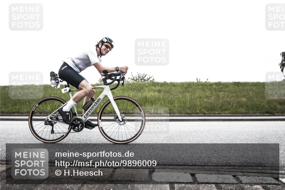 21.06.2026 - 29. Vierlanden-Triathlon H.Heesch http://msf.ph/oto/9896009 21.06.2026 09:37:09 Radfahren 83 meine-sportfotos.de