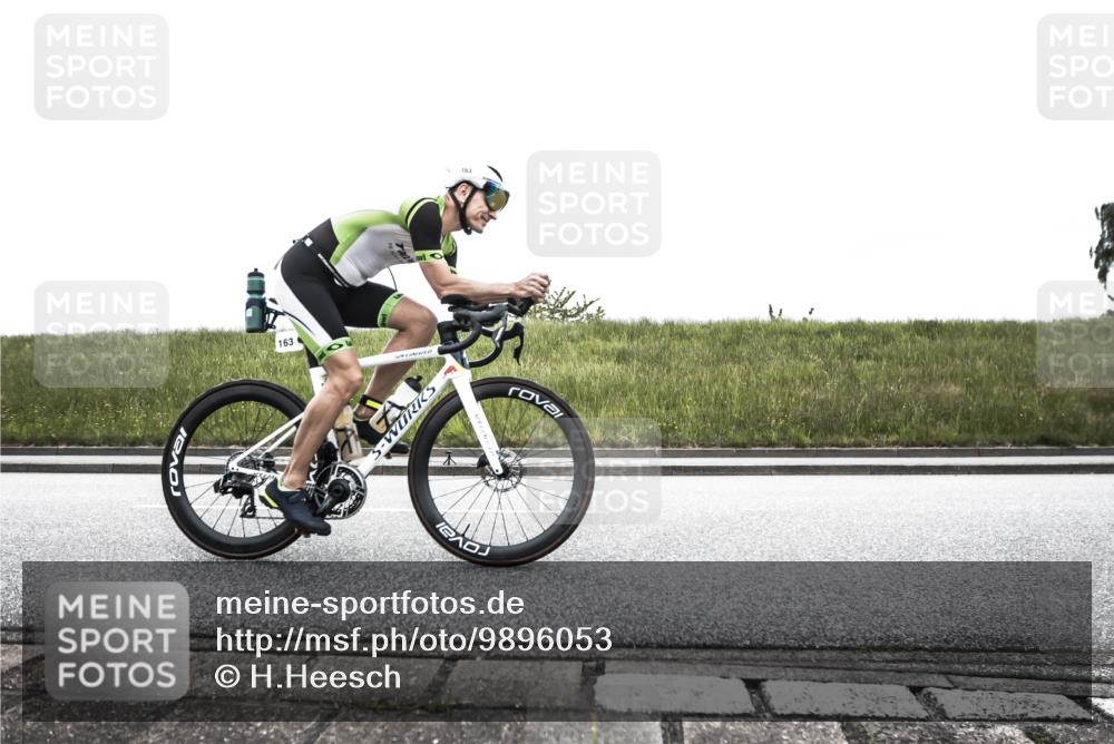 21.06.2026 - 29. Vierlanden-Triathlon H.Heesch http://msf.ph/oto/9896053 21.06.2026 09:39:38 Radfahren 22, 163, 213 meine-sportfotos.de