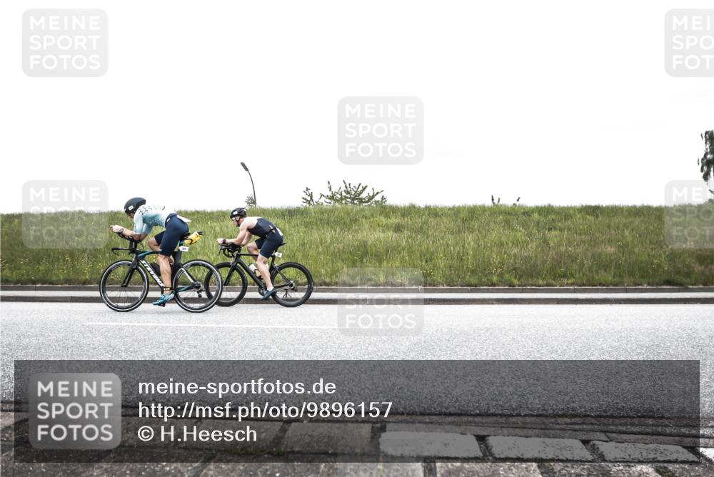 21.06.2026 - 29. Vierlanden-Triathlon H.Heesch http://msf.ph/oto/9896157 21.06.2026 09:44:44 Radfahren 16, 77, 107, 120, 132 meine-sportfotos.de