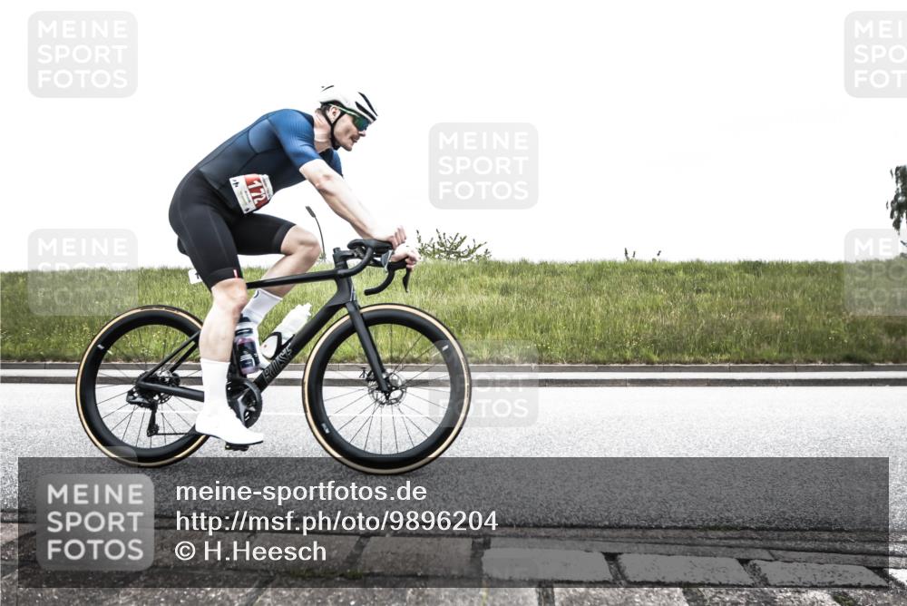21.06.2026 - 29. Vierlanden-Triathlon H.Heesch http://msf.ph/oto/9896204 21.06.2026 09:47:05 Radfahren 148, 172, 288 meine-sportfotos.de