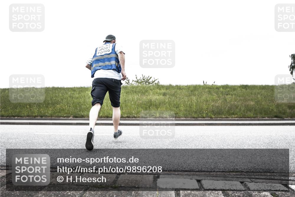 21.06.2026 - 29. Vierlanden-Triathlon H.Heesch http://msf.ph/oto/9896208 21.06.2026 09:47:24 Radfahren  meine-sportfotos.de