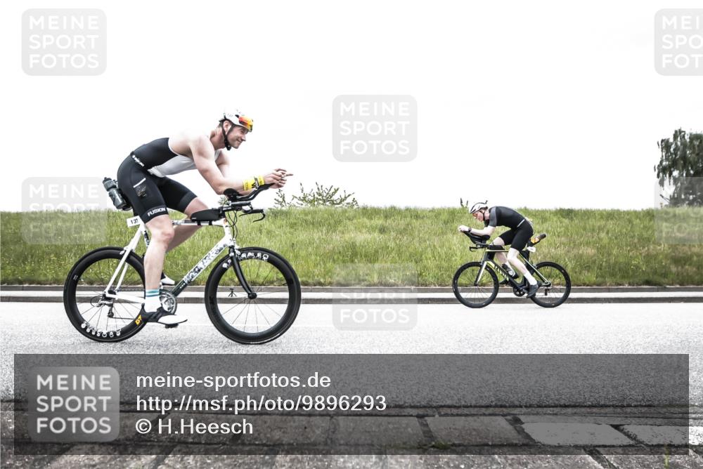 21.06.2026 - 29. Vierlanden-Triathlon H.Heesch http://msf.ph/oto/9896293 21.06.2026 09:52:02 Radfahren 10, 61, 137, 211, 274, 300 meine-sportfotos.de