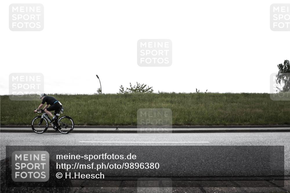 21.06.2026 - 29. Vierlanden-Triathlon H.Heesch http://msf.ph/oto/9896380 21.06.2026 12:36:20 Radfahren 790, 1020, 1021 meine-sportfotos.de