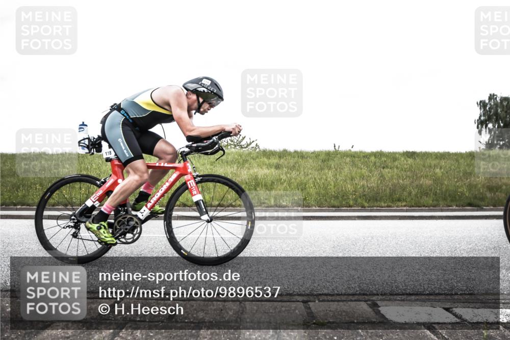 21.06.2026 - 29. Vierlanden-Triathlon H.Heesch http://msf.ph/oto/9896537 21.06.2026 10:02:25 Radfahren 72, 118, 119, 141, 186, 273, 339 meine-sportfotos.de