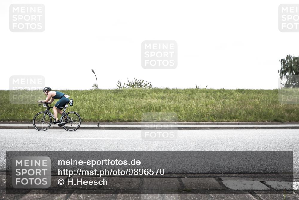 21.06.2026 - 29. Vierlanden-Triathlon H.Heesch http://msf.ph/oto/9896570 21.06.2026 10:03:22 Radfahren 39, 96 meine-sportfotos.de