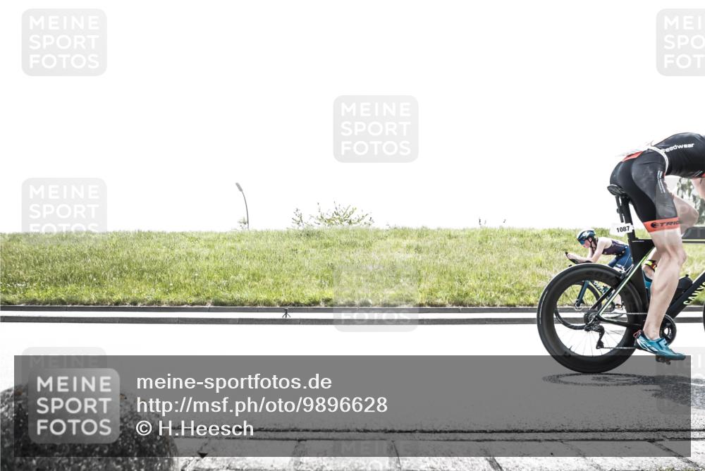 21.06.2026 - 29. Vierlanden-Triathlon H.Heesch http://msf.ph/oto/9896628 21.06.2026 13:02:13 Radfahren 982, 1040, 1047, 1065, 1087 meine-sportfotos.de