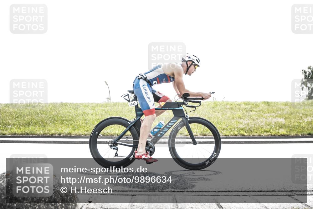 21.06.2026 - 29. Vierlanden-Triathlon H.Heesch http://msf.ph/oto/9896634 21.06.2026 13:02:26 Radfahren 1043, 1045, 1056, 1080 meine-sportfotos.de