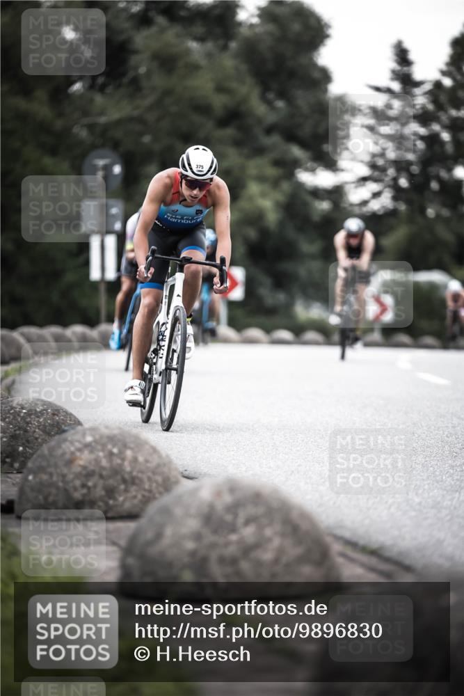 21.06.2026 - 29. Vierlanden-Triathlon H.Heesch http://msf.ph/oto/9896830 21.06.2026 09:58:27 Radfahren 46, 62, 202, 298, 364, 375 meine-sportfotos.de