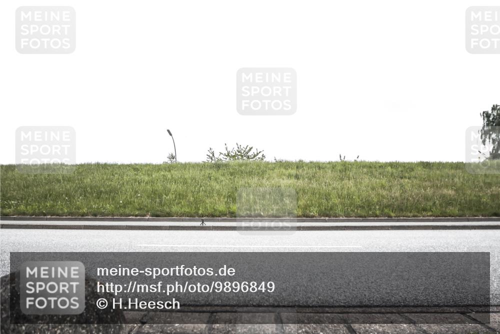 21.06.2026 - 29. Vierlanden-Triathlon H.Heesch http://msf.ph/oto/9896849 21.06.2026 14:27:33 Radfahren  meine-sportfotos.de