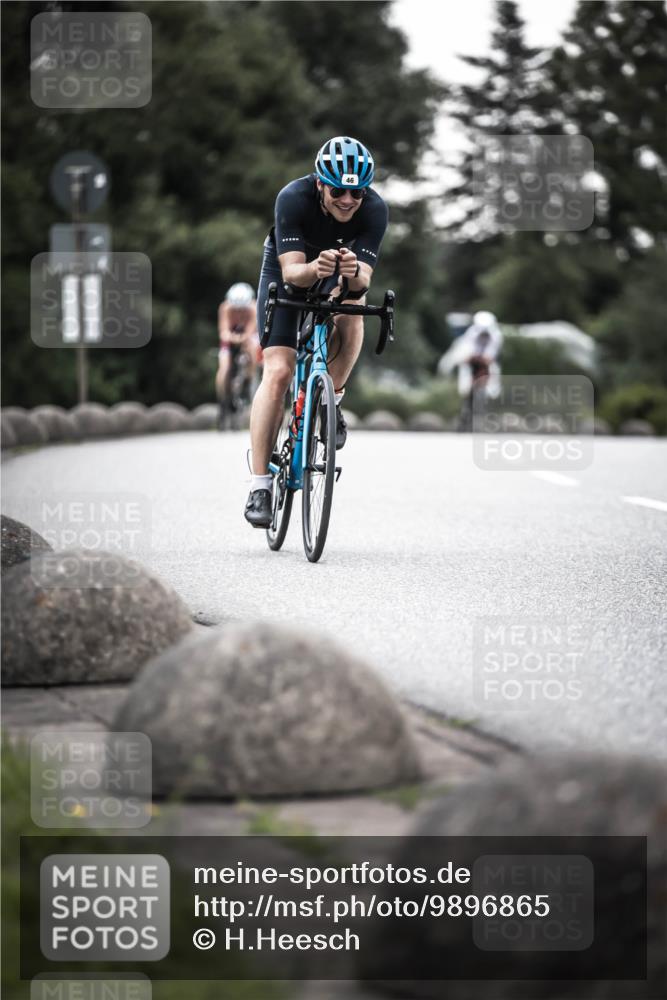 21.06.2026 - 29. Vierlanden-Triathlon H.Heesch http://msf.ph/oto/9896865 21.06.2026 09:58:30 Radfahren 46, 62, 202, 298, 364, 375 meine-sportfotos.de