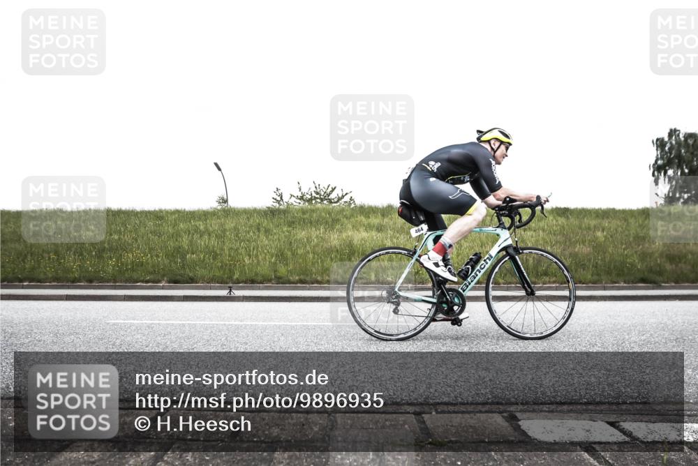21.06.2026 - 29. Vierlanden-Triathlon H.Heesch http://msf.ph/oto/9896935 21.06.2026 10:14:17 Radfahren 6, 37, 130, 140, 195, 204, 238, 464 meine-sportfotos.de