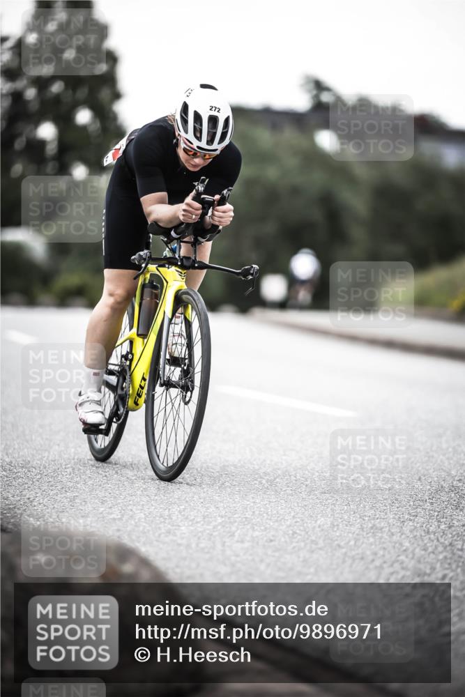 21.06.2026 - 29. Vierlanden-Triathlon H.Heesch http://msf.ph/oto/9896971 21.06.2026 09:58:58 Radfahren 7, 38, 272 meine-sportfotos.de
