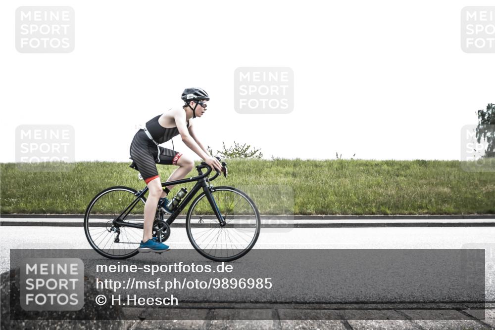 21.06.2026 - 29. Vierlanden-Triathlon H.Heesch http://msf.ph/oto/9896985 21.06.2026 14:52:34 Radfahren  meine-sportfotos.de