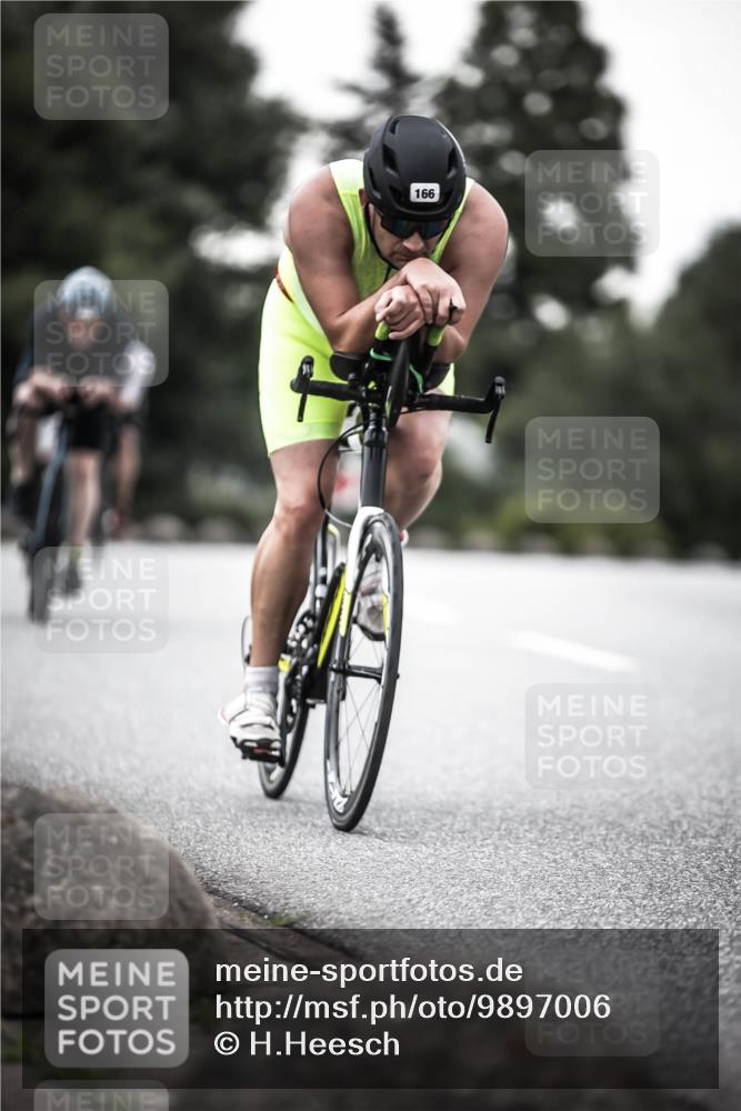 21.06.2026 - 29. Vierlanden-Triathlon H.Heesch http://msf.ph/oto/9897006 21.06.2026 09:59:33 Radfahren 34, 42, 67, 82, 155, 166, 223, 255 meine-sportfotos.de