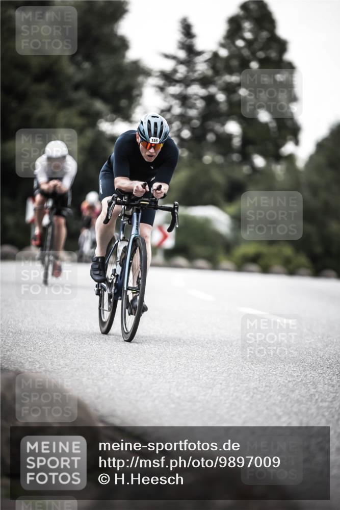 21.06.2026 - 29. Vierlanden-Triathlon H.Heesch http://msf.ph/oto/9897009 21.06.2026 09:59:34 Radfahren 34, 42, 82, 155, 166, 223, 255 meine-sportfotos.de