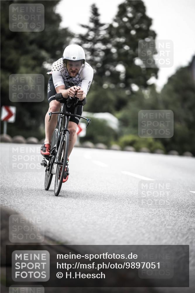 21.06.2026 - 29. Vierlanden-Triathlon H.Heesch http://msf.ph/oto/9897051 21.06.2026 09:59:36 Radfahren 34, 42, 155, 166, 173, 223, 255 meine-sportfotos.de