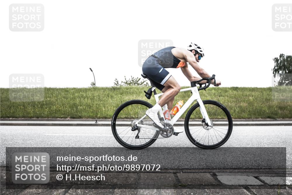 21.06.2026 - 29. Vierlanden-Triathlon H.Heesch http://msf.ph/oto/9897072 21.06.2026 10:17:04 Radfahren 59, 80, 399, 434, 459 meine-sportfotos.de