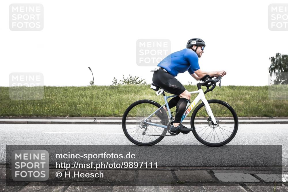 21.06.2026 - 29. Vierlanden-Triathlon H.Heesch http://msf.ph/oto/9897111 21.06.2026 10:17:51 Radfahren 3, 63, 428, 458, 471 meine-sportfotos.de
