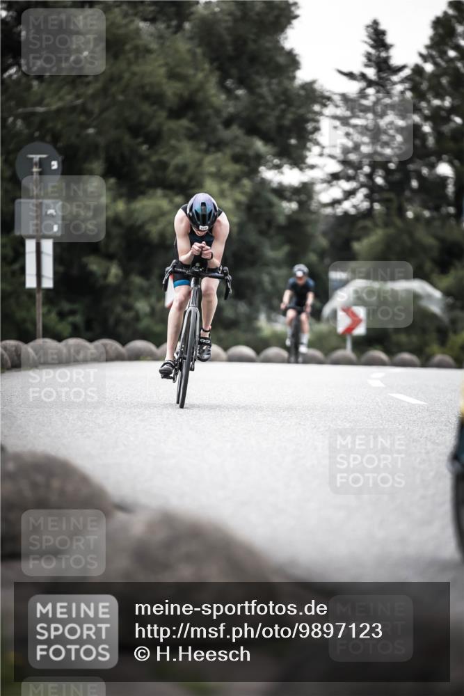 21.06.2026 - 29. Vierlanden-Triathlon H.Heesch http://msf.ph/oto/9897123 21.06.2026 09:59:47 Radfahren 131, 173, 196, 221, 377 meine-sportfotos.de