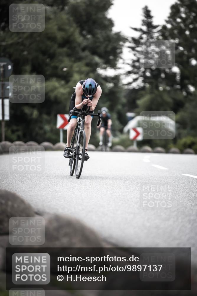 21.06.2026 - 29. Vierlanden-Triathlon H.Heesch http://msf.ph/oto/9897137 21.06.2026 09:59:47 Radfahren 131, 173, 196, 221, 377 meine-sportfotos.de