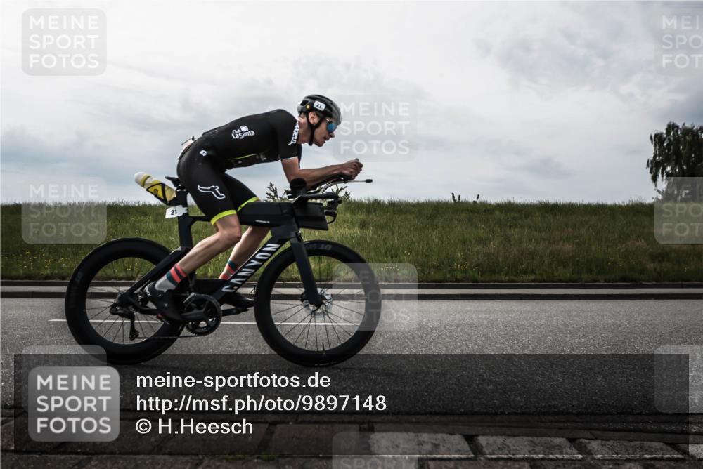 21.06.2026 - 29. Vierlanden-Triathlon H.Heesch http://msf.ph/oto/9897148 21.06.2026 09:20:55 Radfahren 21, 38, 45, 57, 67, 82, 142 meine-sportfotos.de