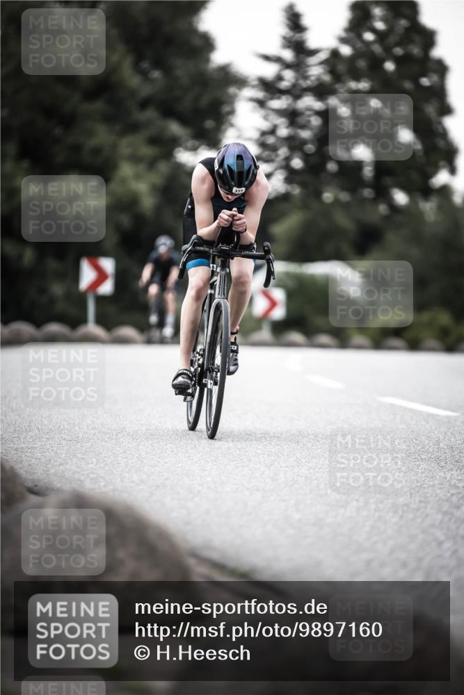 21.06.2026 - 29. Vierlanden-Triathlon H.Heesch http://msf.ph/oto/9897160 21.06.2026 09:59:48 Radfahren 131, 196, 221, 377 meine-sportfotos.de