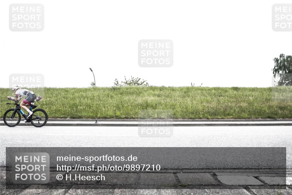 21.06.2026 - 29. Vierlanden-Triathlon H.Heesch http://msf.ph/oto/9897210 21.06.2026 10:23:10 Radfahren 193, 226, 287, 296, 299, 302, 526, 564 meine-sportfotos.de