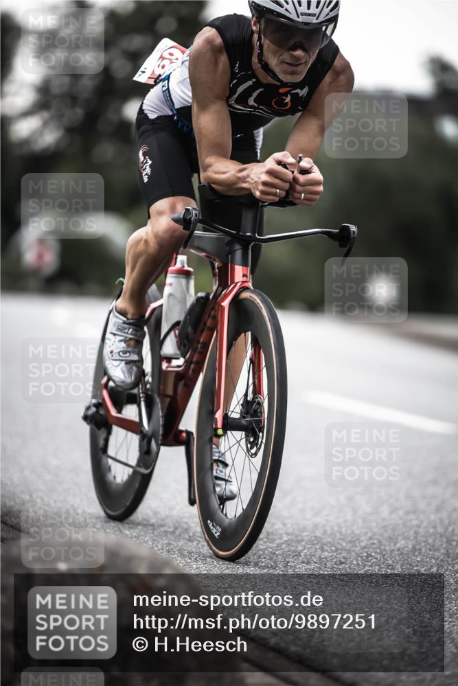 21.06.2026 - 29. Vierlanden-Triathlon H.Heesch http://msf.ph/oto/9897251 21.06.2026 10:00:02 Radfahren 84, 169 meine-sportfotos.de